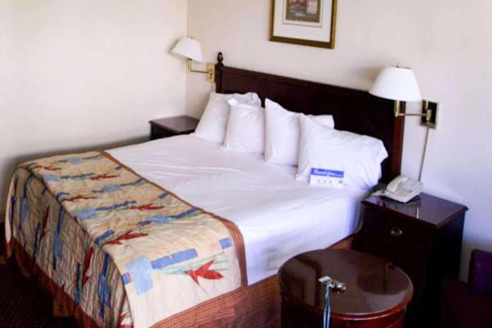 Super Inn & Suites By Oyo Milledgeville Buitenkant foto